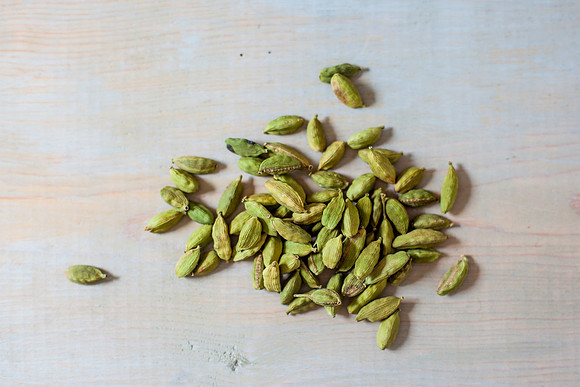 8033 Cardamom