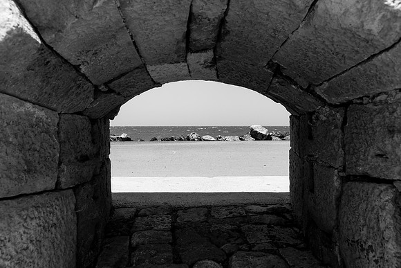 3036 Stone window