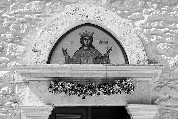 3040 Saint Irene