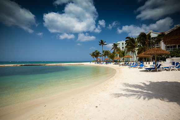 1041 Idle resort, Aruba