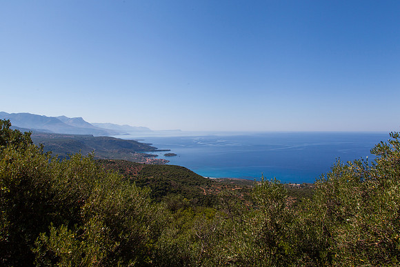 0226 Dramatic coastline, Crete