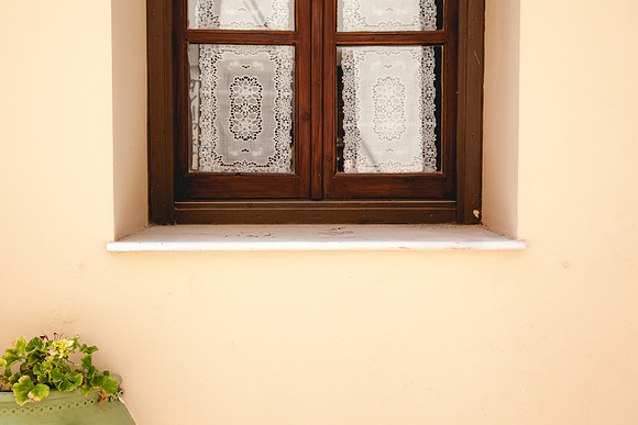 0098 Lace curtains