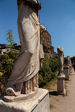 0062 Roman sculptures