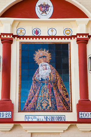 0166 Street tile painting, Seville