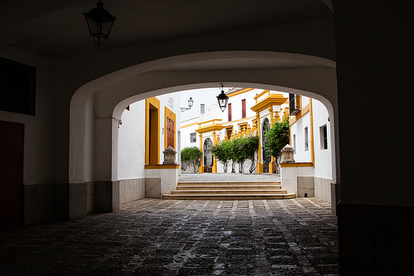 0169  Evening stroll in Seville