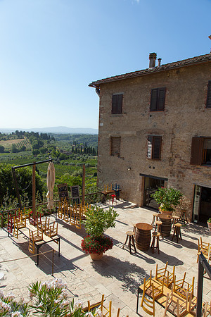 0216 Tuscan restaurant