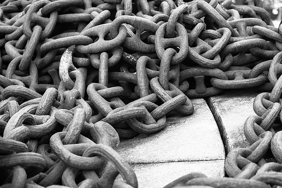 3021 Heavy chains