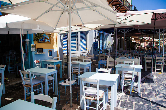 0107 Traditional Greek taverna, Crete
