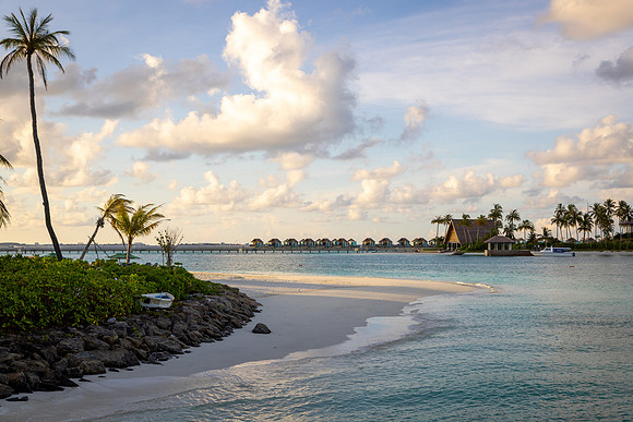 1147 Sunset at the beach, Maldives