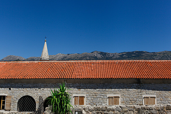 0283 Red roof