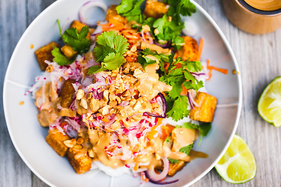 8041 Thai food